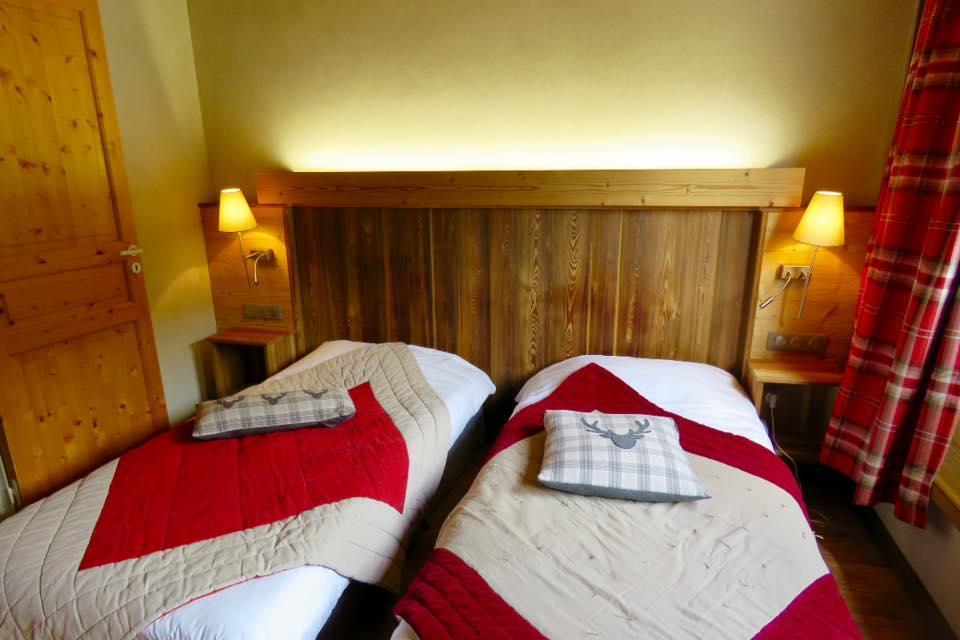 Hotel Ecureuil Vars  Eksteriør billede